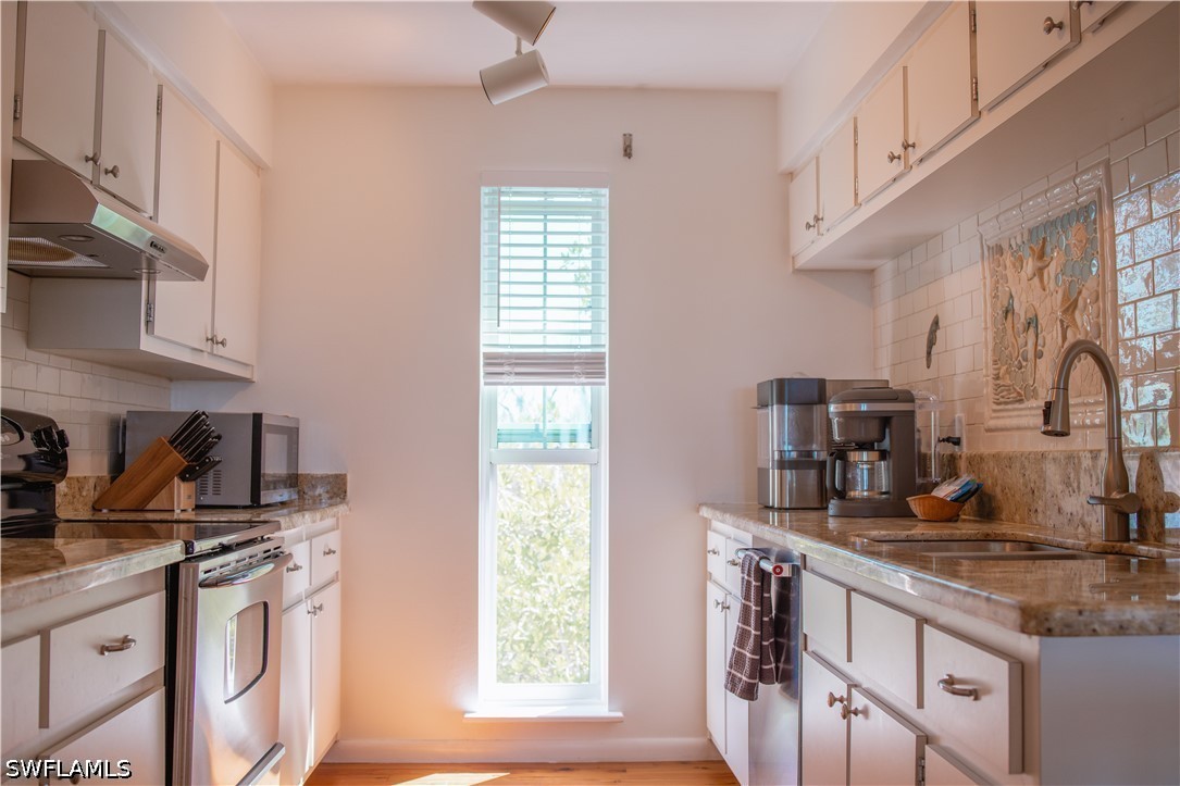 303 Useppa Property Photo 10