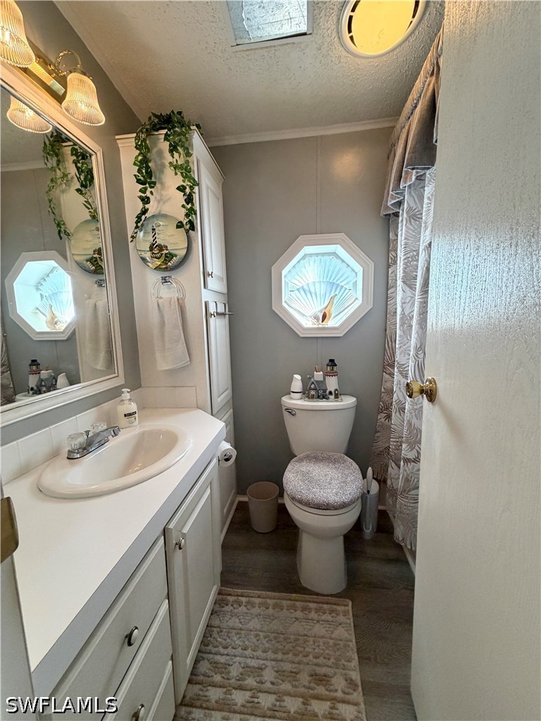 4621 Liberty Ln E Property Photo 20