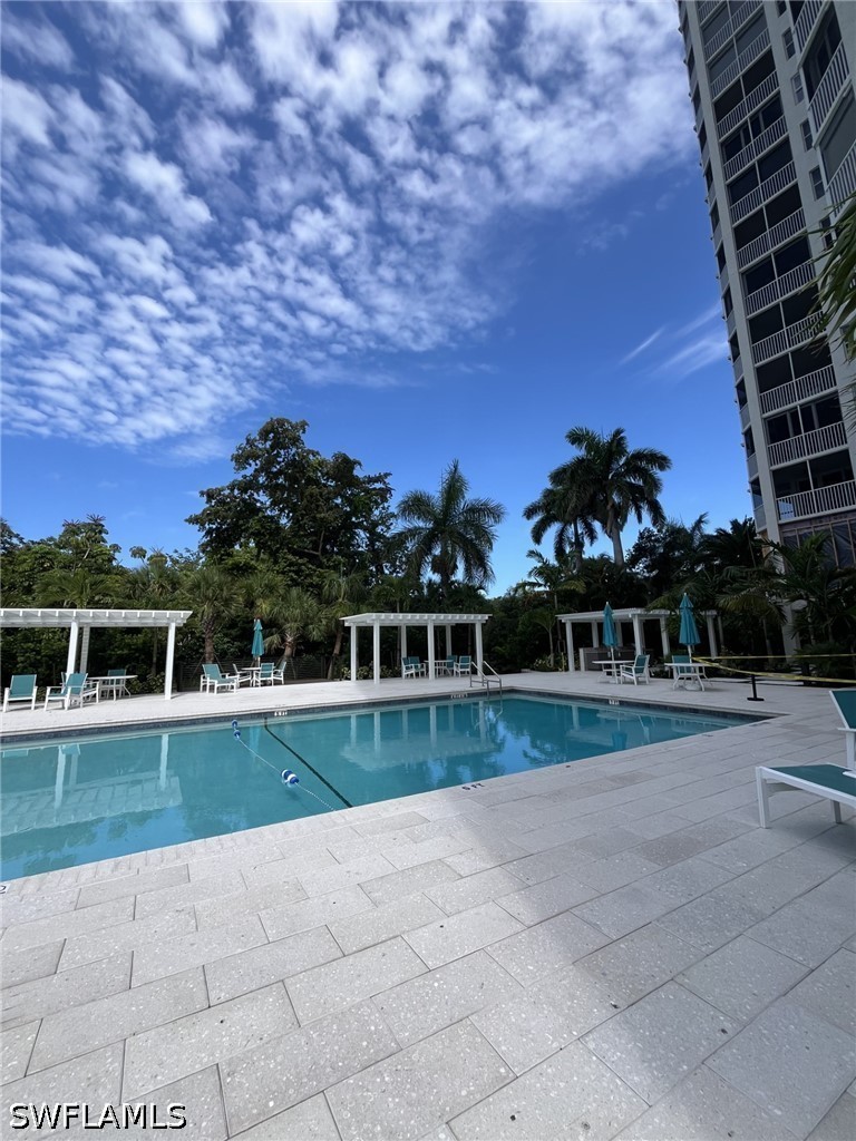 5550 Heron Point Dr 305 Property Photo 18
