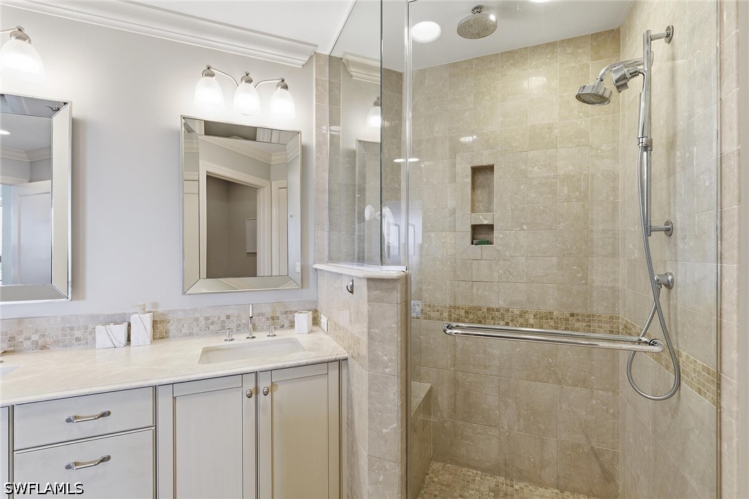 9123 Strada Pl 7409 Property Photo 14