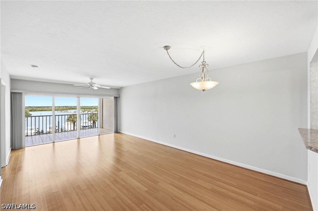 13105 Vanderbilt Dr 407 Property Photo 10
