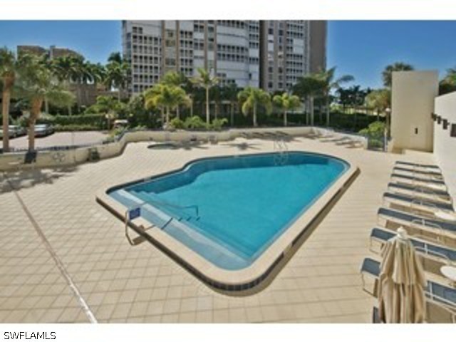 4451 Gulf Shore Blvd N 601 Property Photo 2