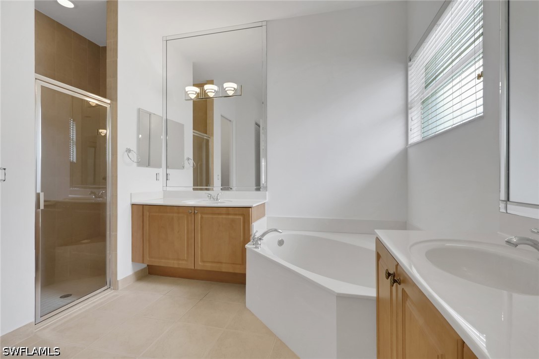9404 Springview Loop Property Photo 17