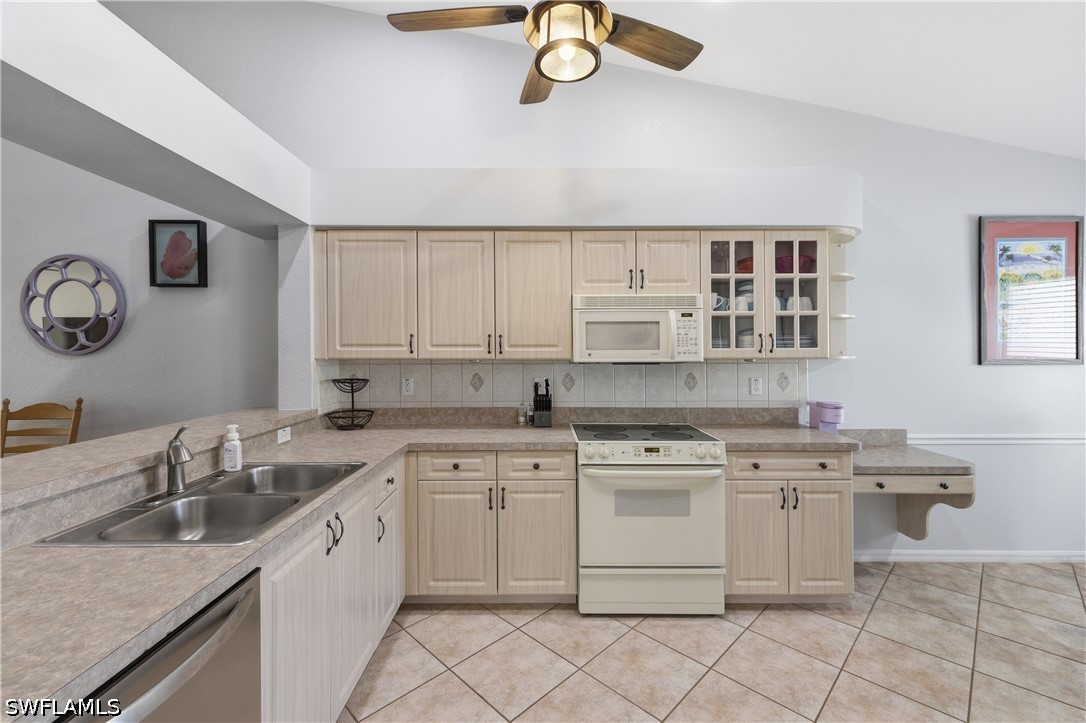 5778 Greenwood Cir Property Photo 10