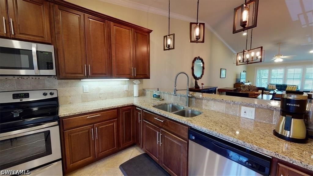 4180 Looking Glass Ln 4104 Property Photo 5