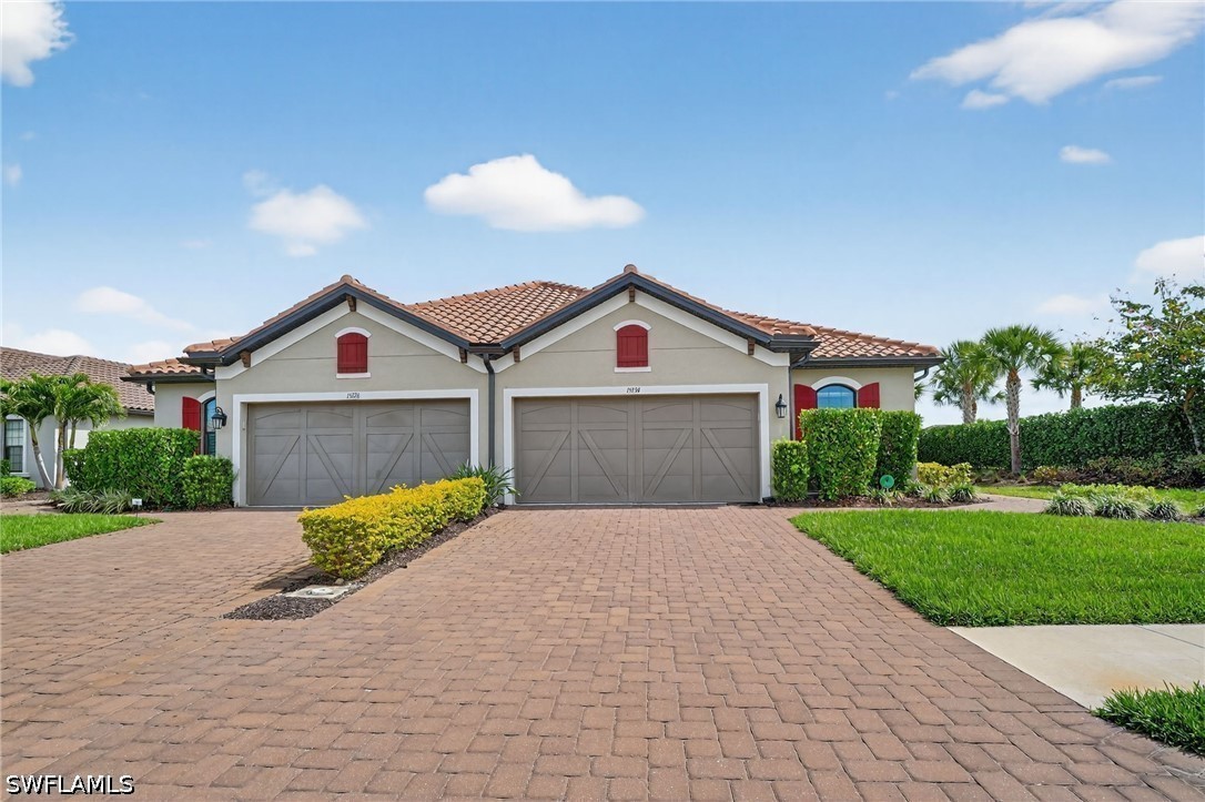 15234 Tolmino St Property Photo