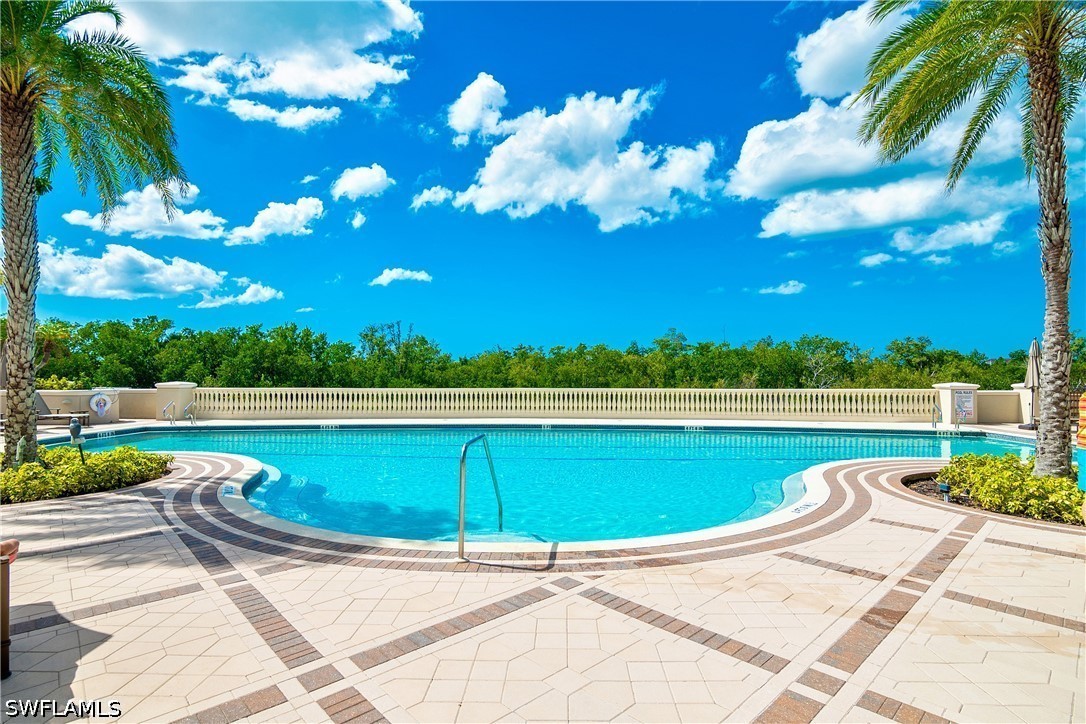 226014116 Property Photo 25