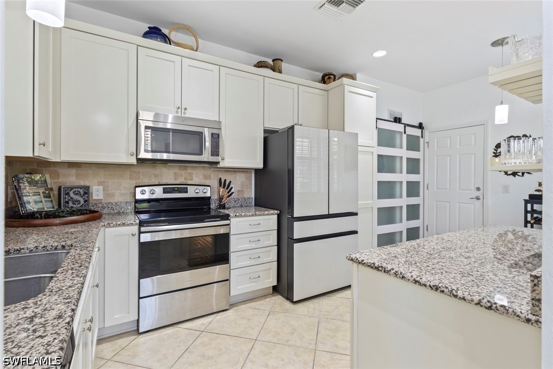 5719 Declaration Ct Property Photo 5