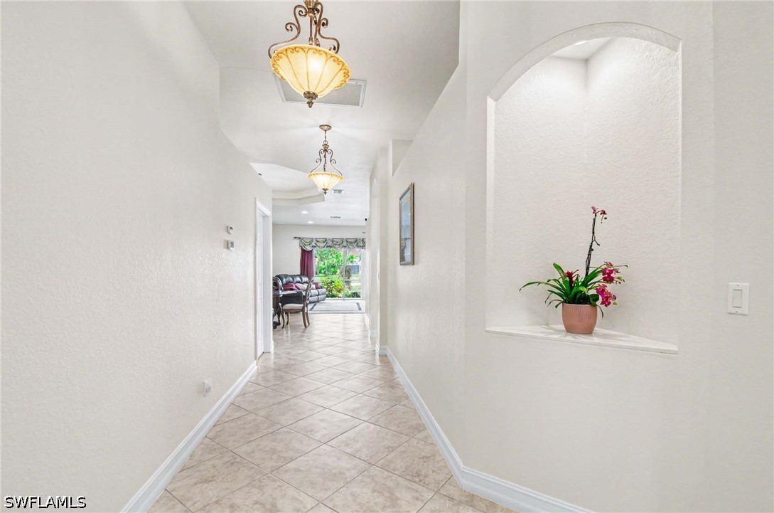 14809 Canton Ct Property Photo 4