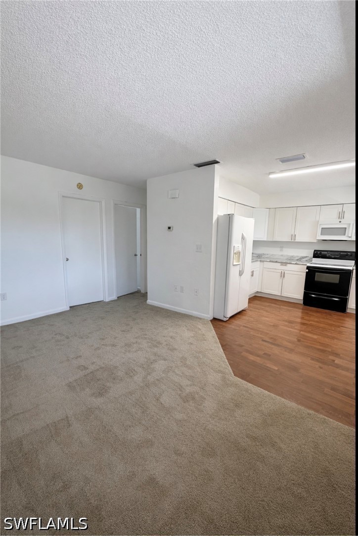 3325 Airport Rd N J6 Property Photo 6