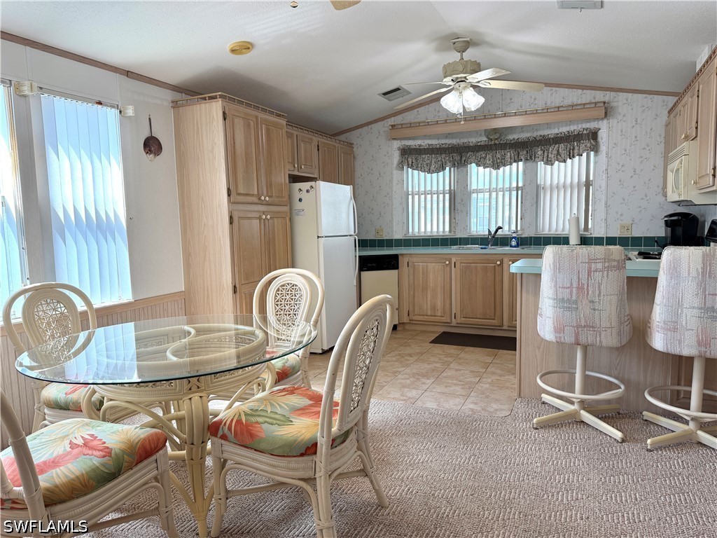 4501 Robert E Lee Blvd E Property Photo 10