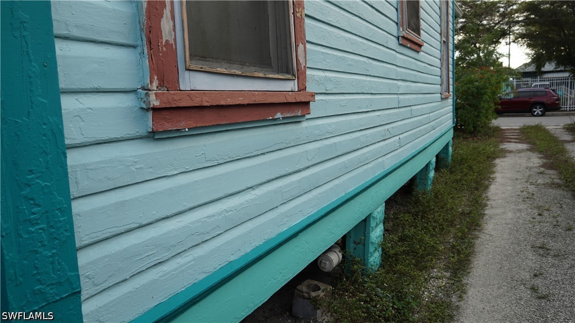 1809 Hough St Property Photo 16