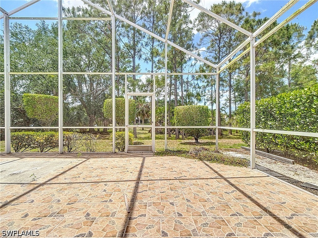 351 Pindo Palm Dr Property Photo 37