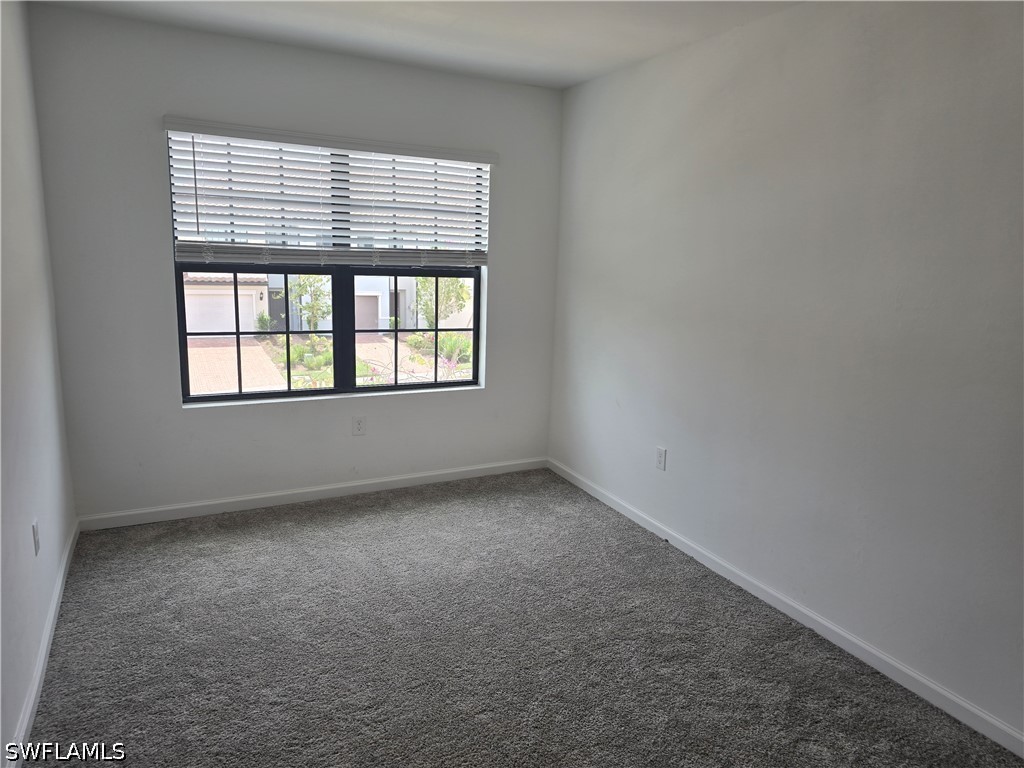 1437 Weeping Willow Ct Property Photo 8