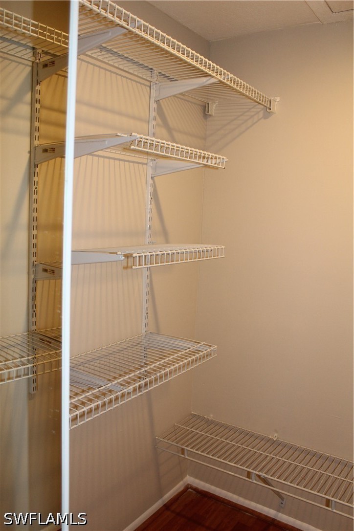 226014725 Property Photo 23
