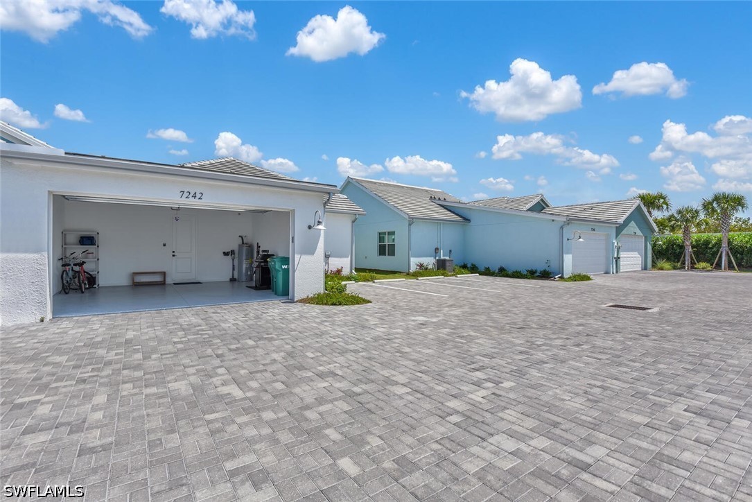 7242 Saona Ct Property Photo 22