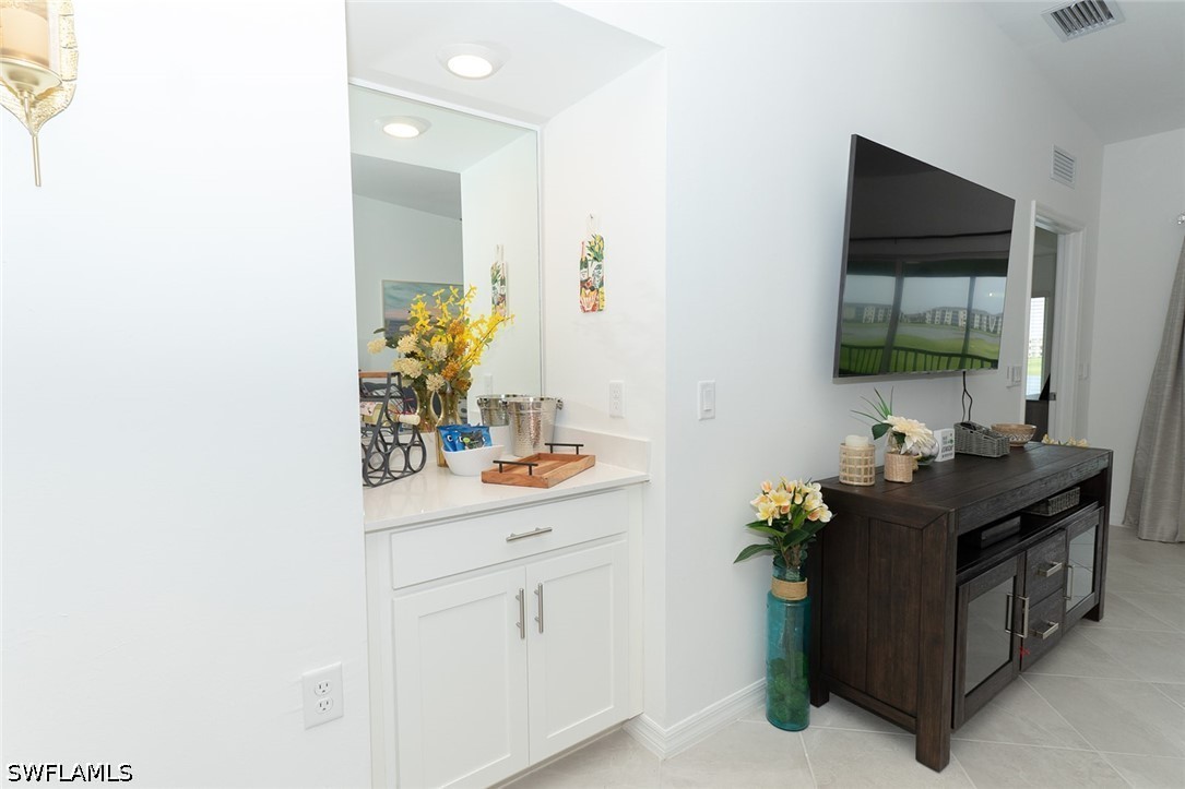 5427 Double Eagle Dr 2822 Property Photo 17