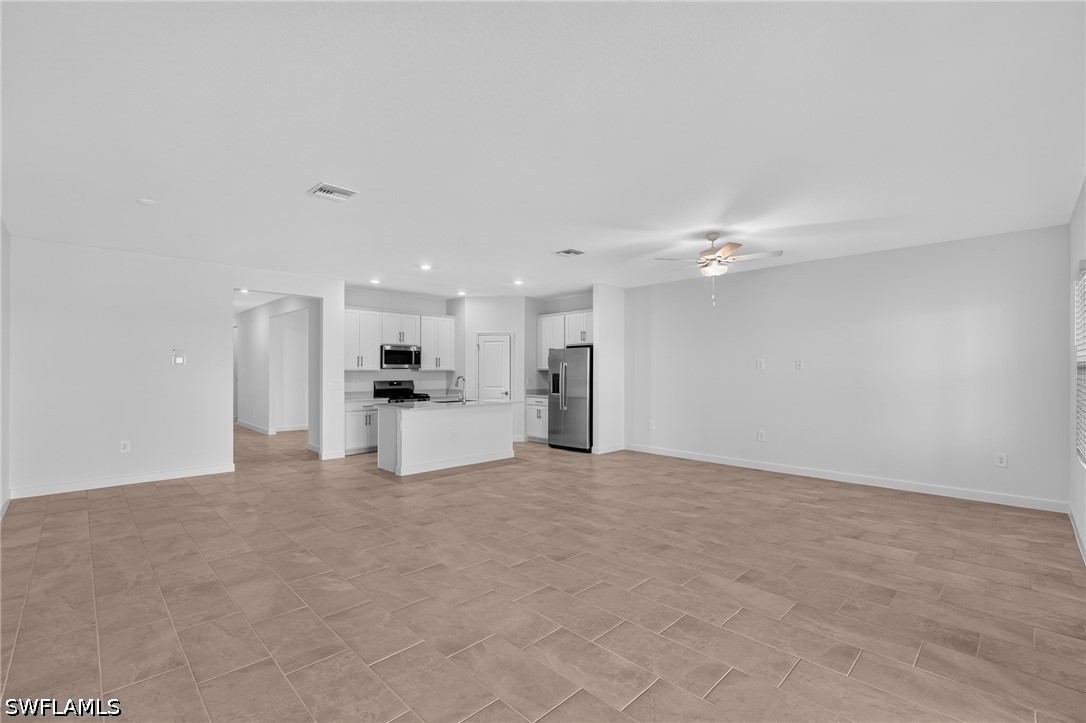 14855 Bluewater Rd Property Photo 6