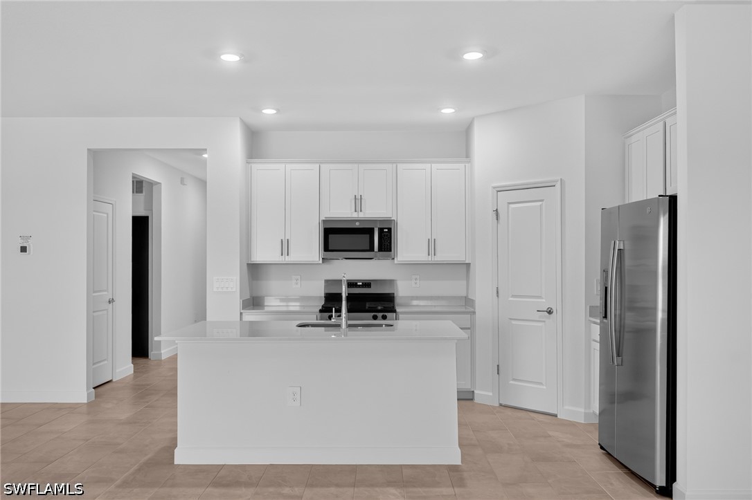 14855 Bluewater Rd Property Photo 8