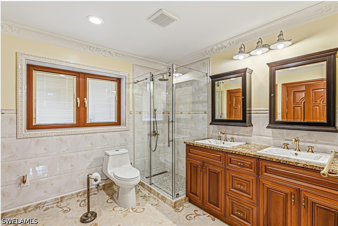 1287 N Collier Blvd Property Photo 32
