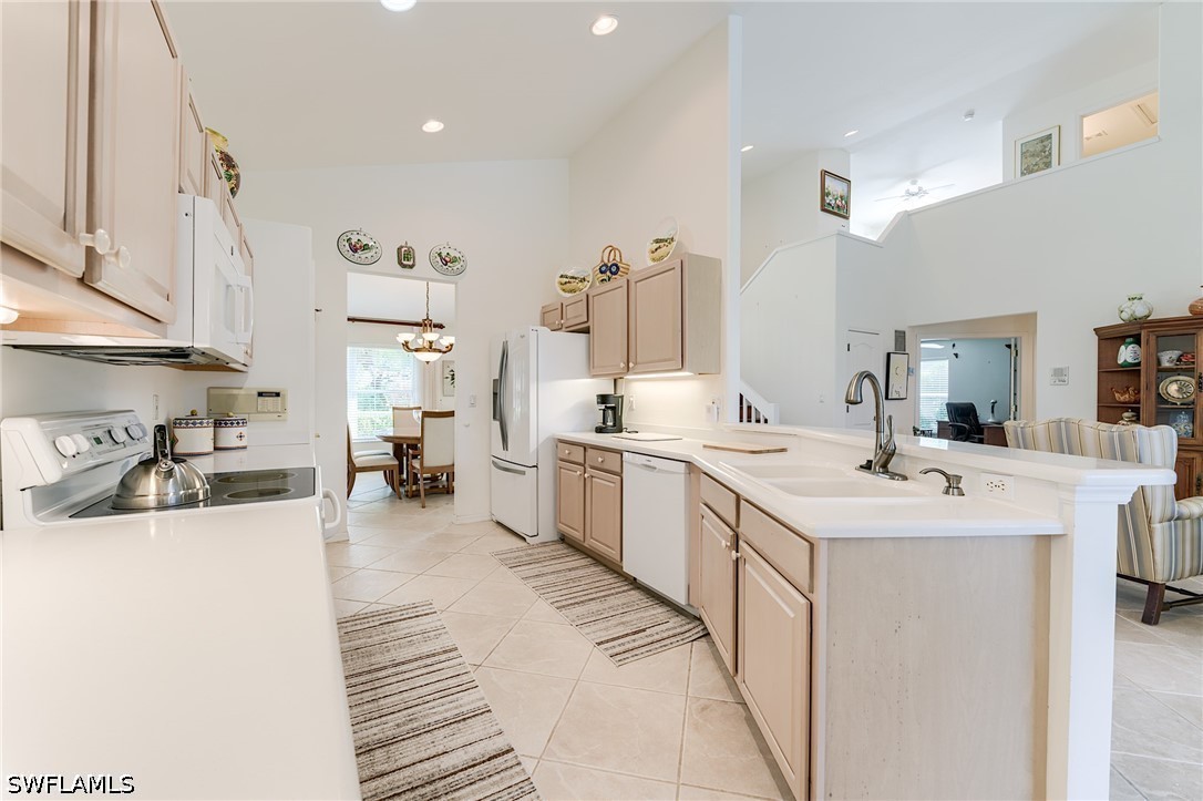 9156 Spring Run Blvd Property Photo 8