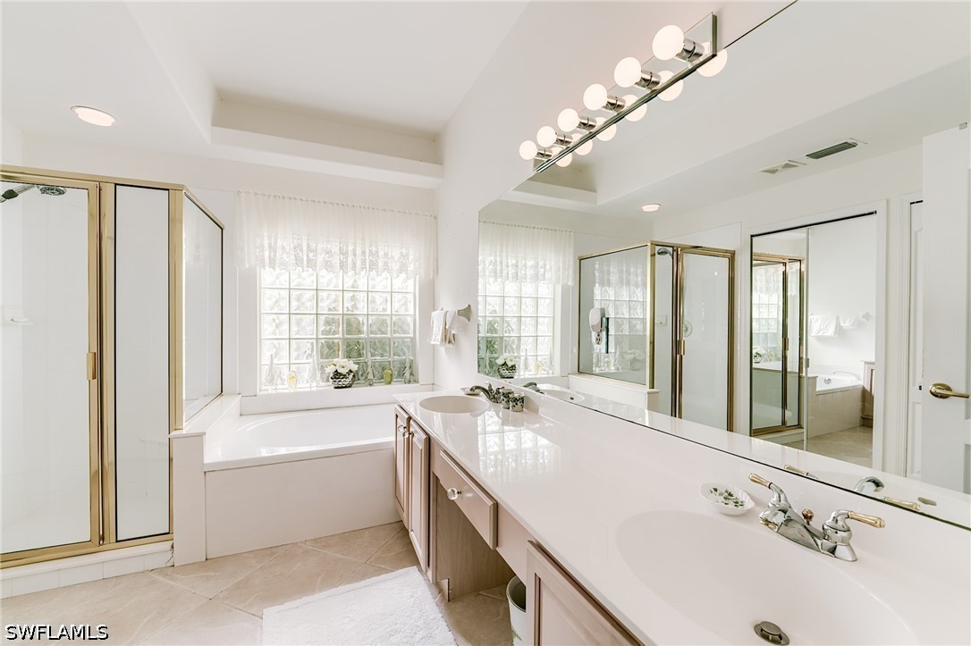 9156 Spring Run Blvd Property Photo 14