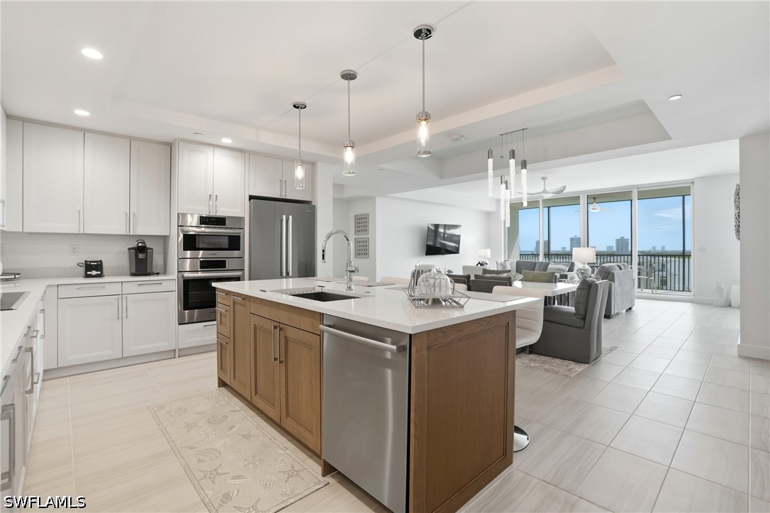 4142 Bay Beach Ln 502 Property Photo 1