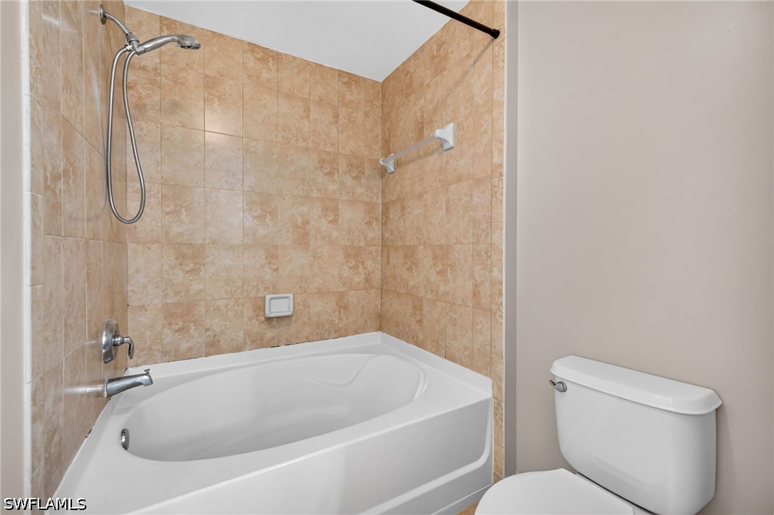 20265 Royal Villagio Ct 107 Property Photo 16