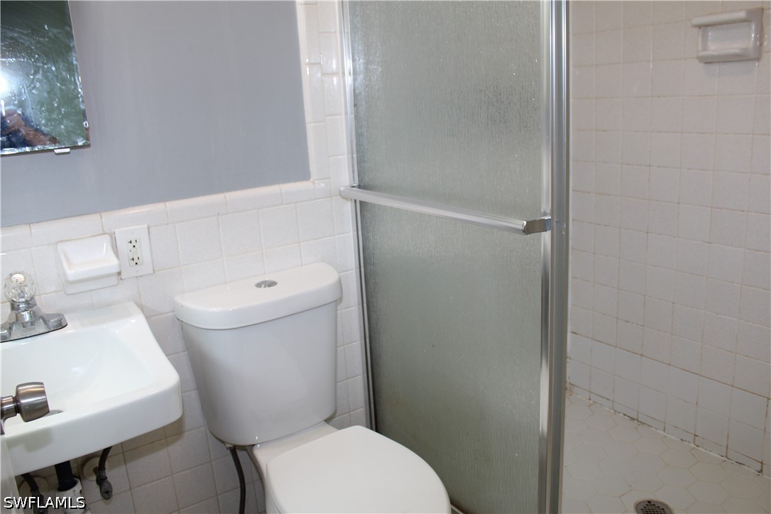334 Cape Coral Pky W 1 Property Photo 10