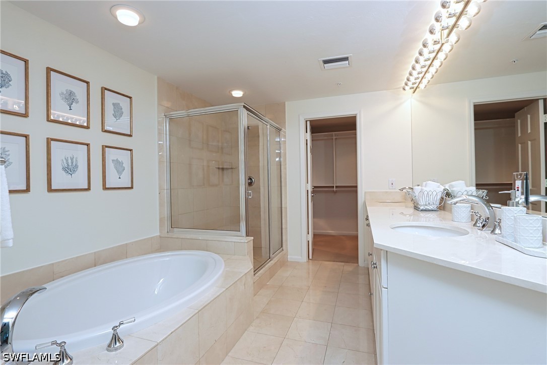 60 Seagate Dr 704 Property Photo 15