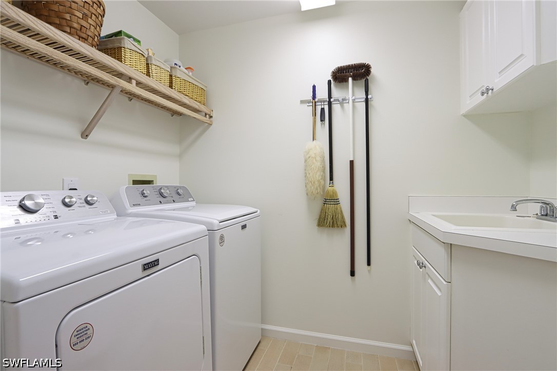 60 Seagate Dr 704 Property Photo 25