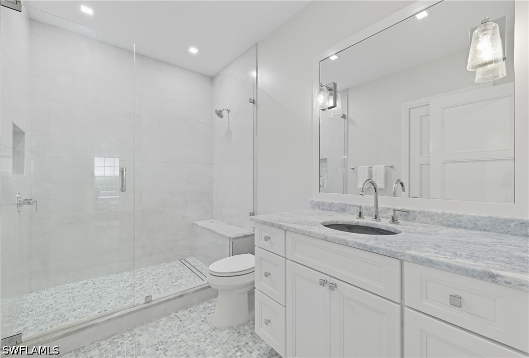 360 Carlton Pl 11 Property Photo 5