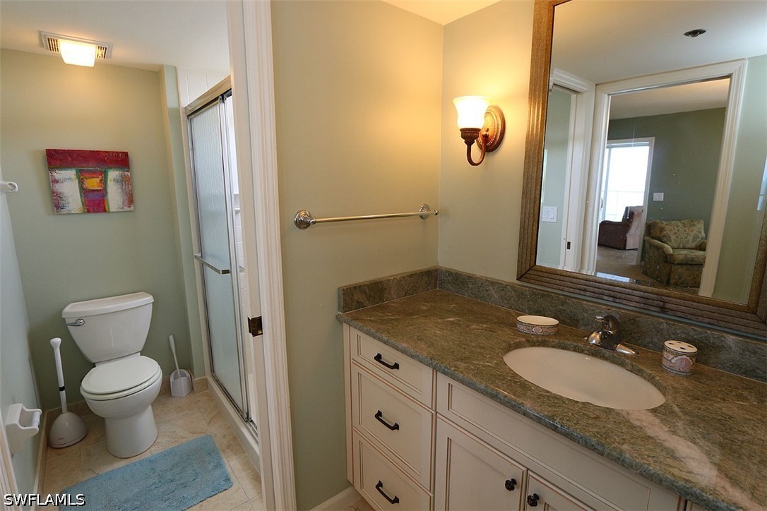5550 Heron Point Dr 2004 Property Photo 16