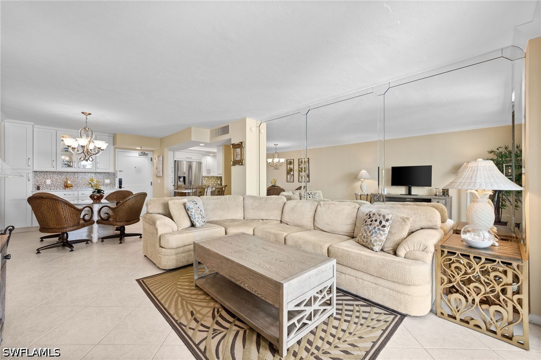 320 Seaview Ct 2009 Property Photo 11