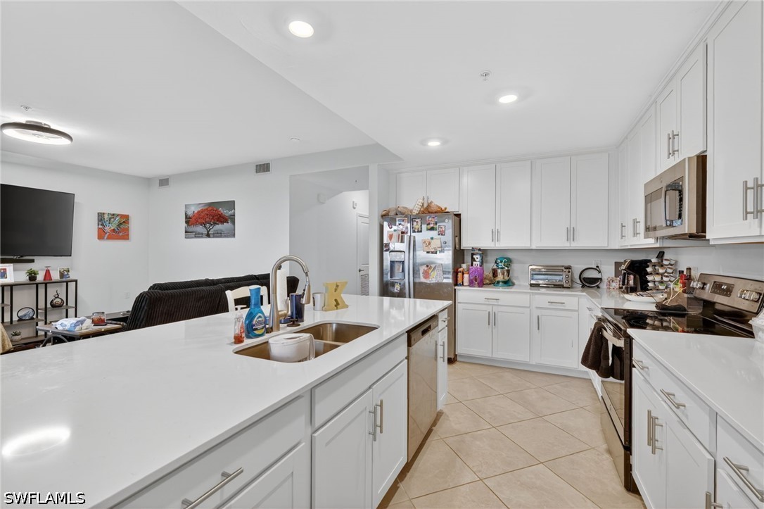5651 Double Eagle Cir 4337 Property Photo 9