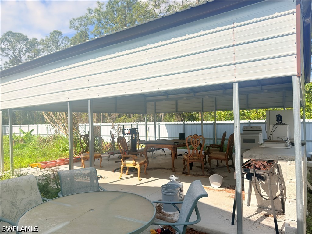 226015809 Property Photo 20