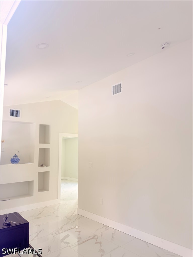 226015809 Property Photo 31