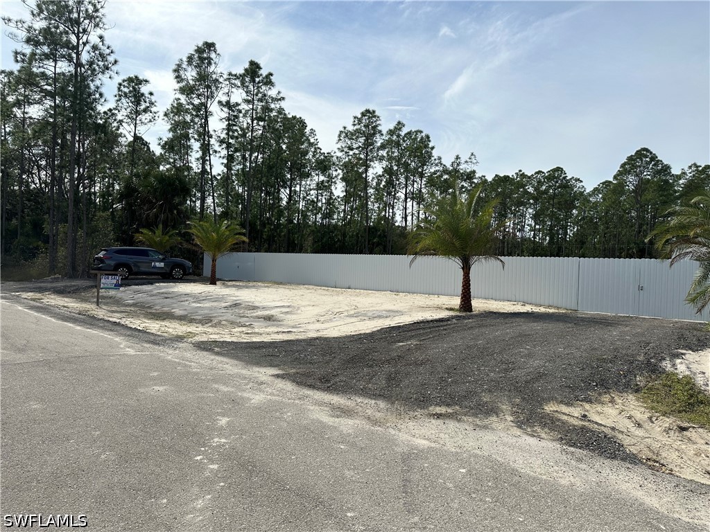 226015809 Property Photo 38