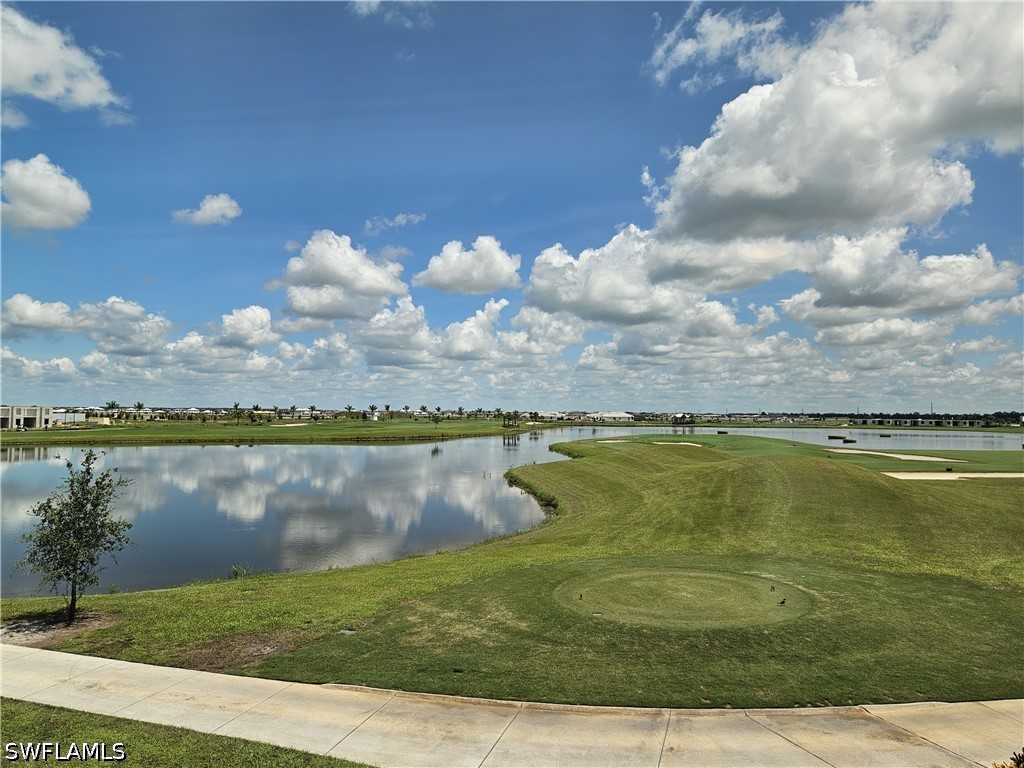5427 Double Eagle Cir 2826 Property Photo 2