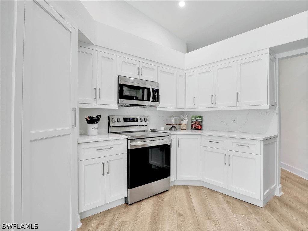 2474 Outrigger Ln Property Photo 13