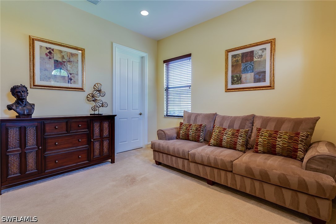 7771 Cottesmore Dr Property Photo 18