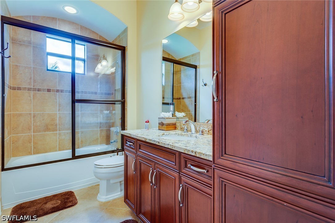 7771 Cottesmore Dr Property Photo 28