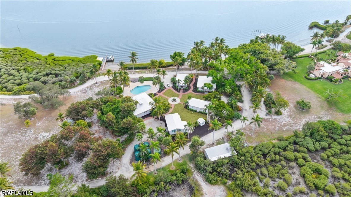 X Burgess Island Property Photo 6