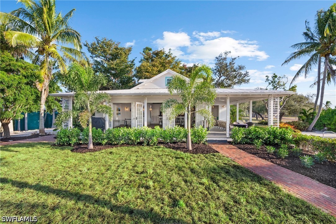 X Burgess Island Property Photo 7