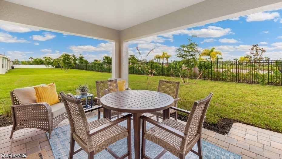 2673 Soft Coral Way Property Photo 13