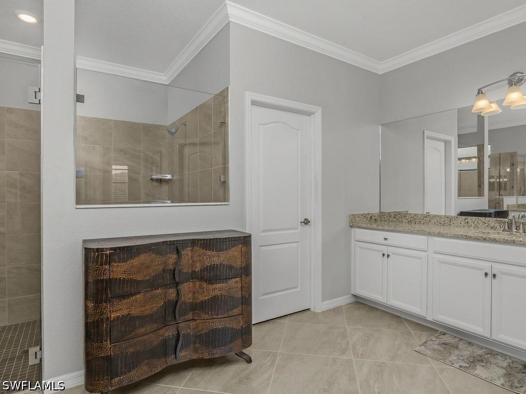 17575 Kinzie Ln Property Photo 17