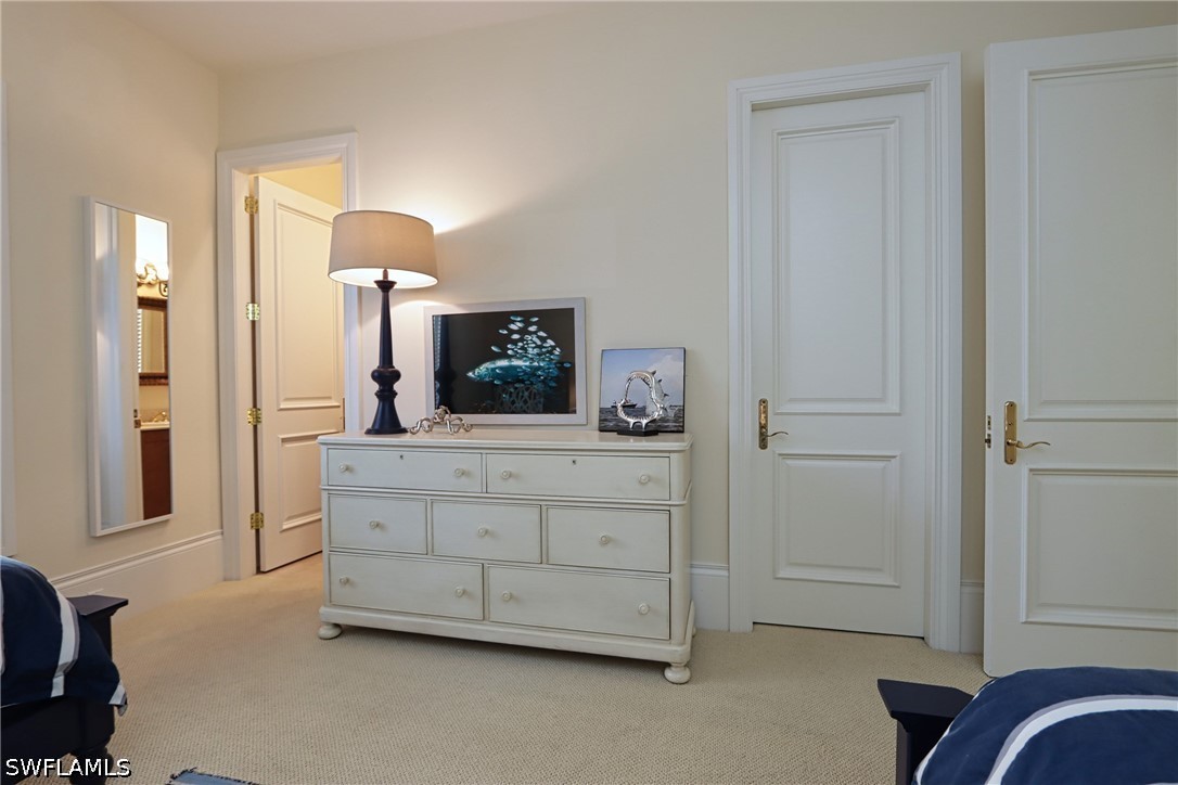 9799 Bay Property Photo 16