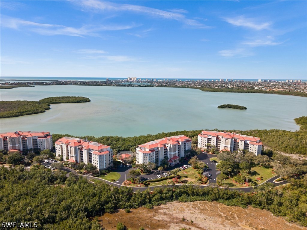 201 Vintage Bay DR B15 Property Photo 1