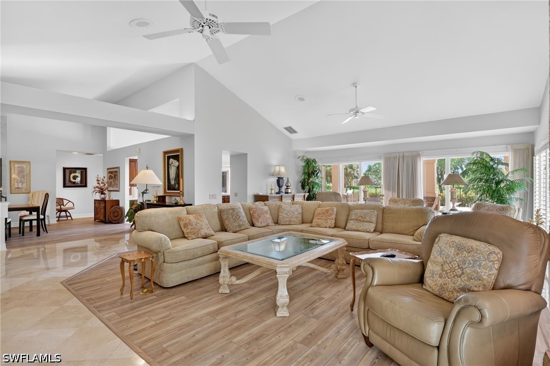 16031 Forest Oaks Dr Property Photo 7
