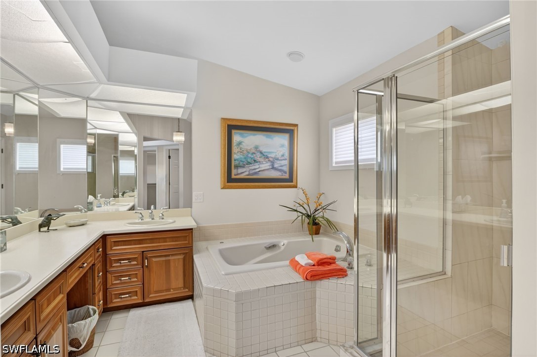 16031 Forest Oaks Dr Property Photo 22